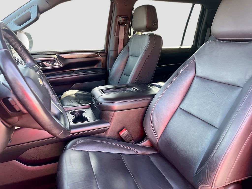 Used 2021 Chevrolet Suburban LT image 21