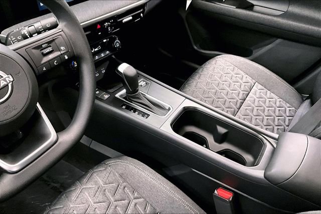 New 2026 Nissan Kicks SV image 9