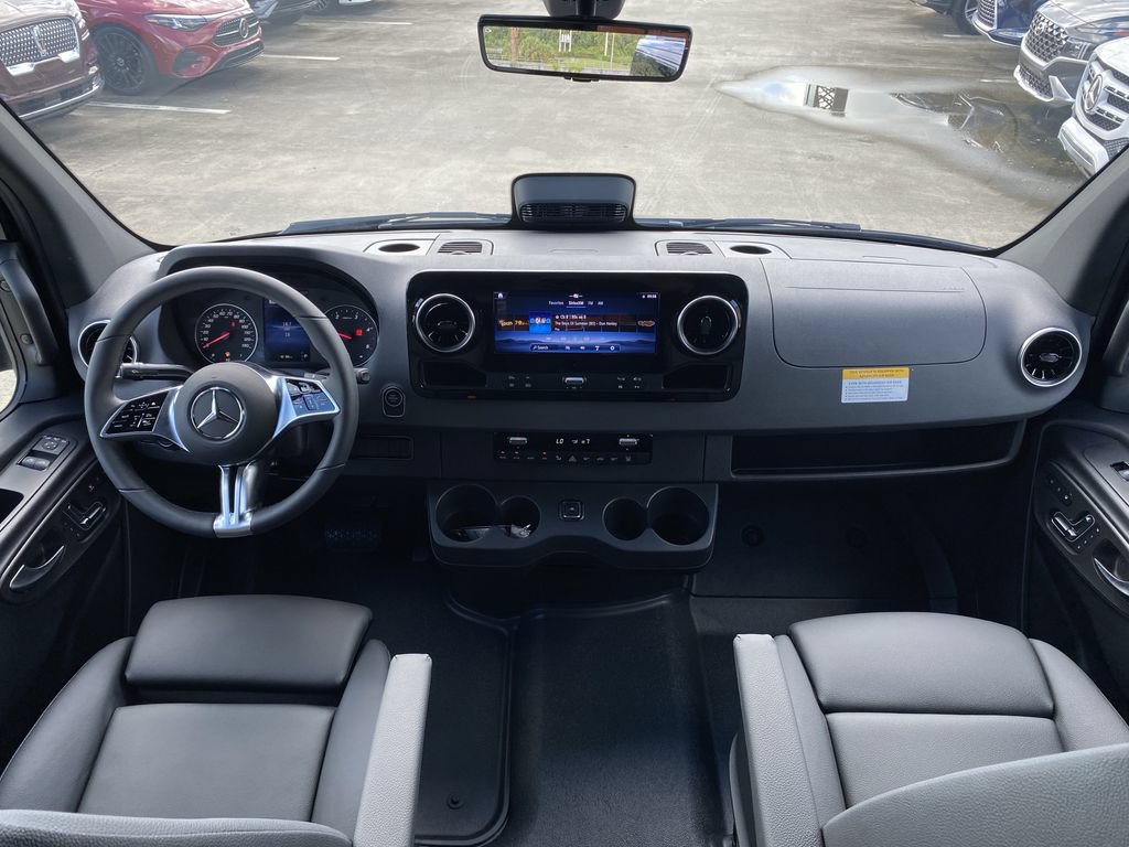 New 2026 Mercedes-Benz Sprinter 2500 image 17