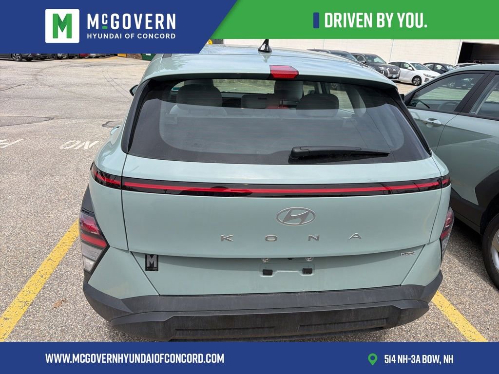 Used 2026 Hyundai Kona SE AWD/4WD image 3
