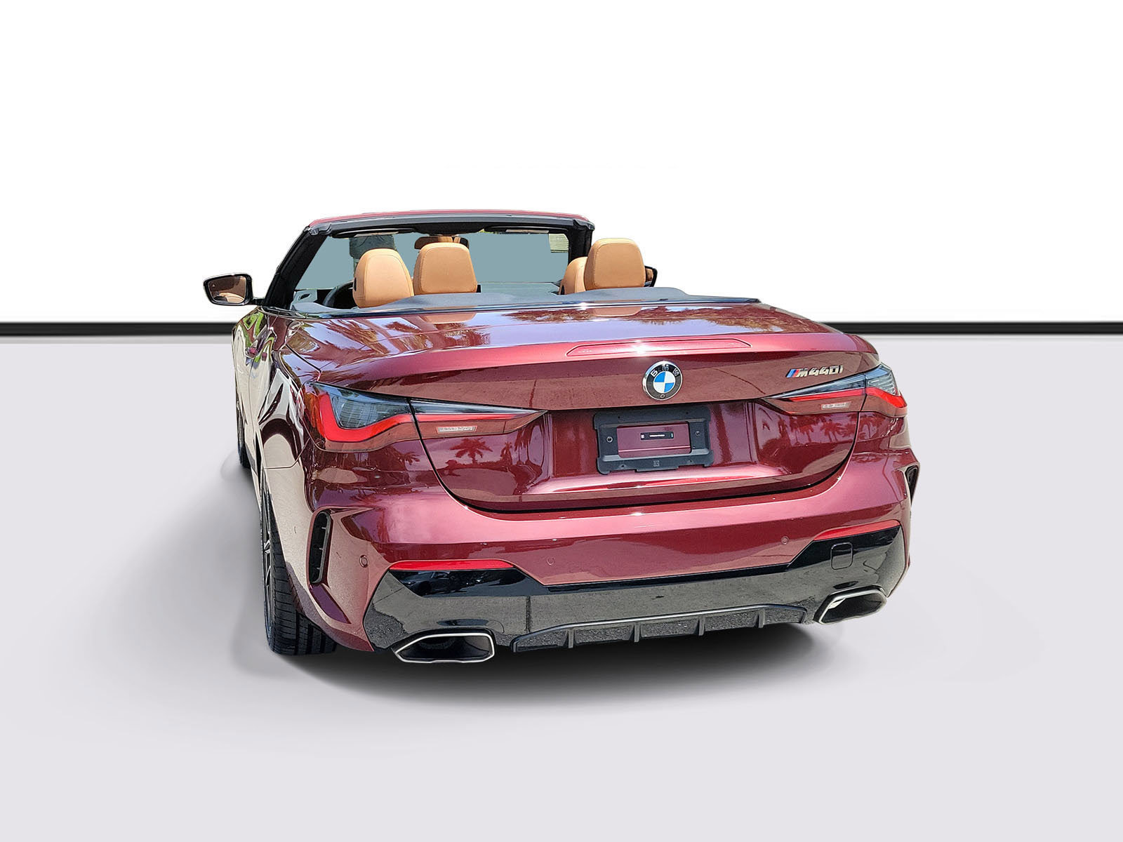 Used 2024 BMW M440i Convertible w/ Parking Assistance Package RWD image 3