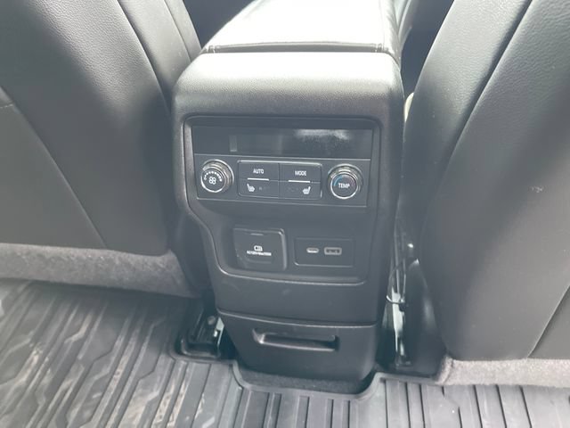 Used 2020 GMC Acadia Denali w/ LPO, 'HIT The Road' Package AWD/4WD image 37