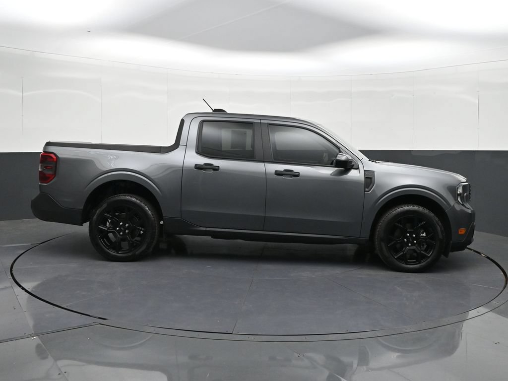 Used 2025 Ford Maverick XLT w/ Equipment Group 301A AWD/4WD image 6