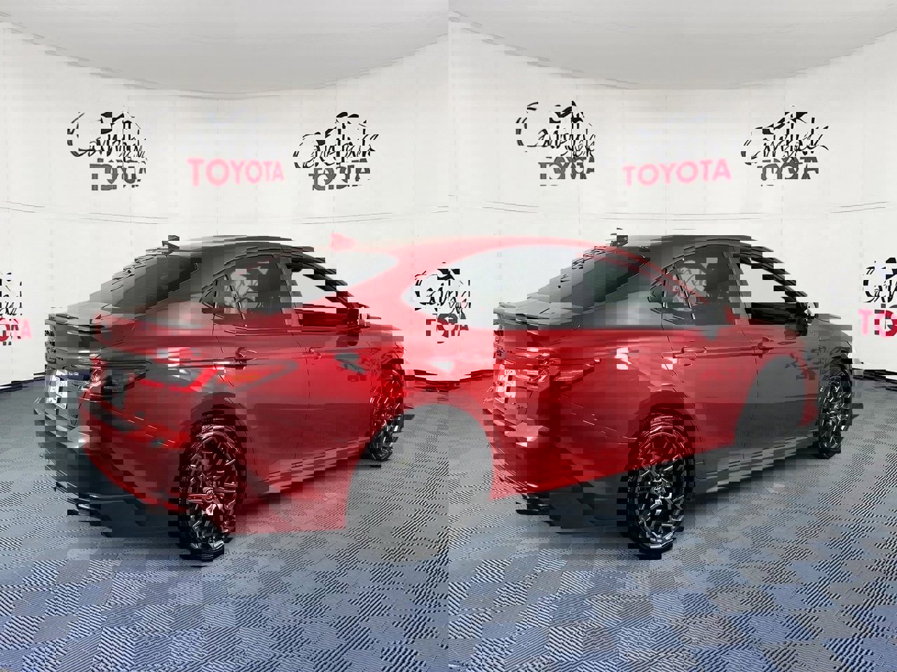 Used 2025 Toyota Camry XSE image 7