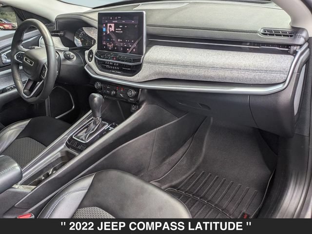 Used 2022 Jeep Compass Latitude FWD image 29