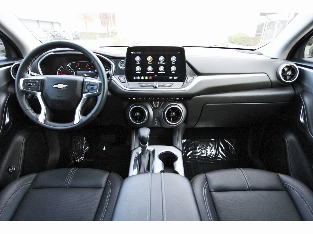 Used 2023 Chevrolet Blazer LT image 7