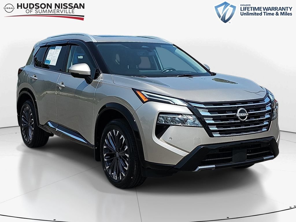 Used 2024 Nissan Rogue Platinum w/ Platinum Premium Package FWD image 1