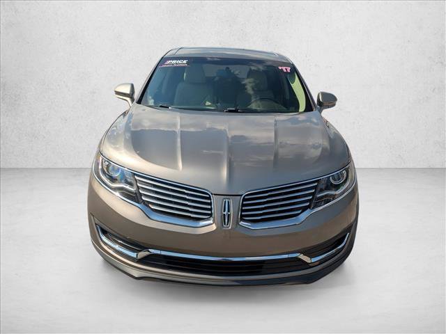 Used 2017 Lincoln MKX Select w/ Select Plus Package FWD image 2