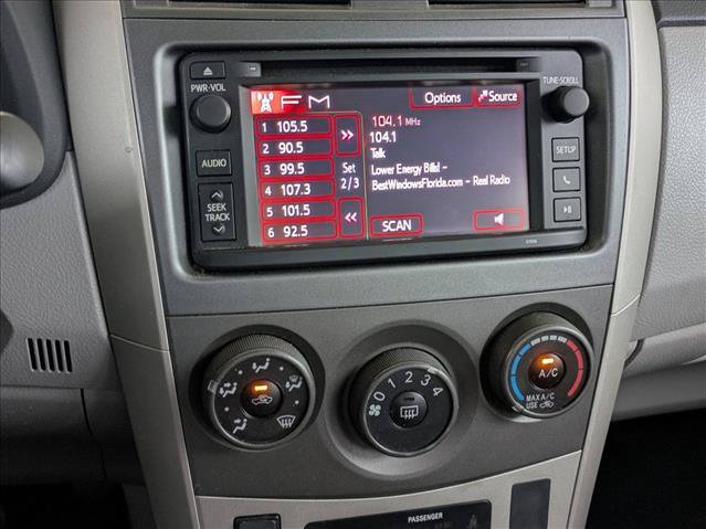 Used 2013 Toyota Corolla LE FWD image 13
