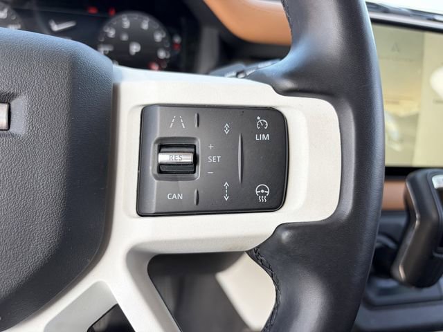 Used 2024 Land Rover Defender 130 S image 9