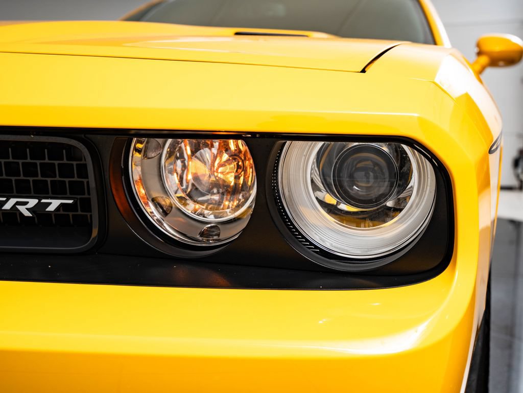 Used 2012 Dodge Challenger SRT8 Yellow Jacket w/ Premium Sound Group RWD image 15