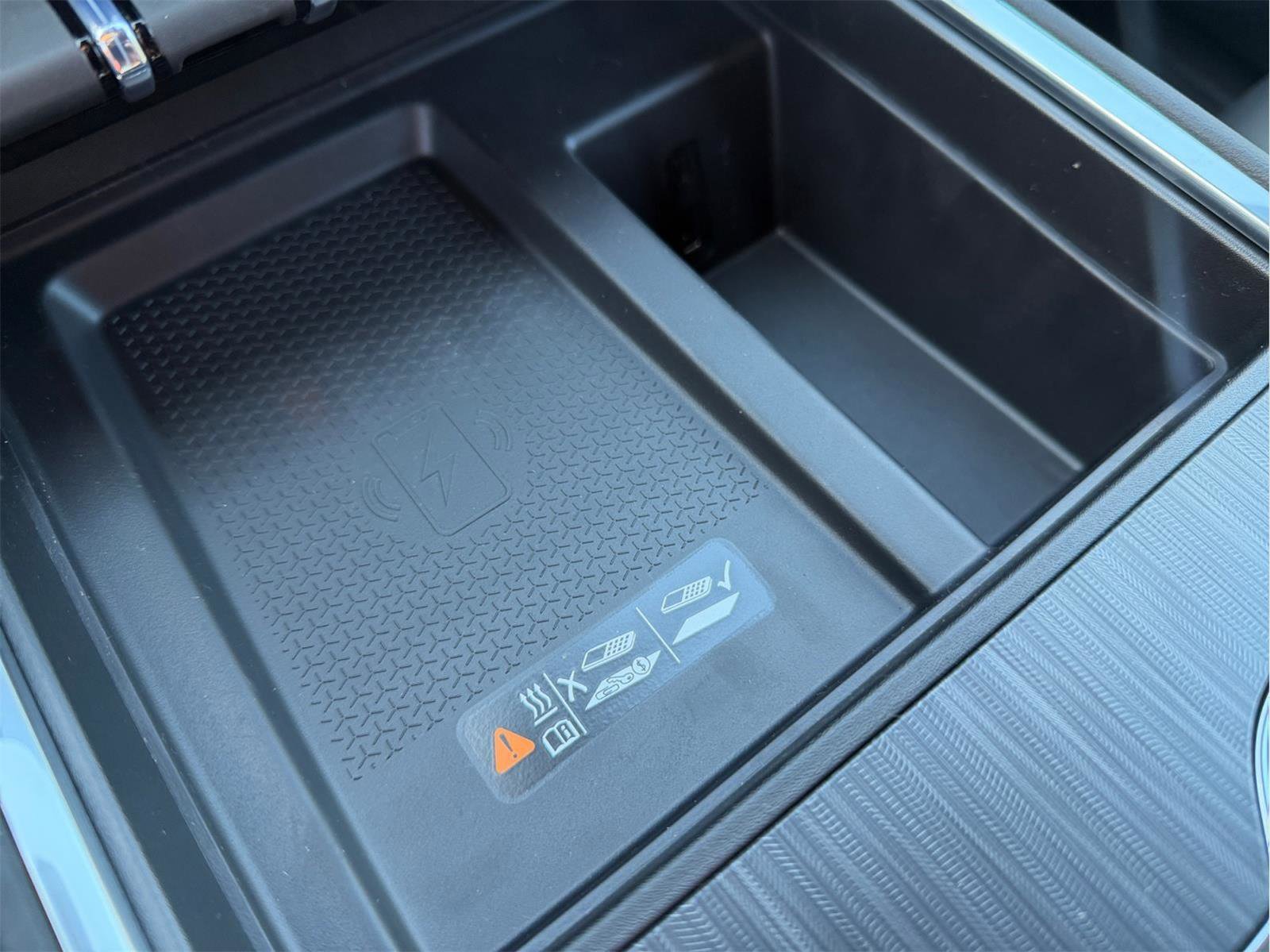 New 2026 GMC Acadia Elevation image 33