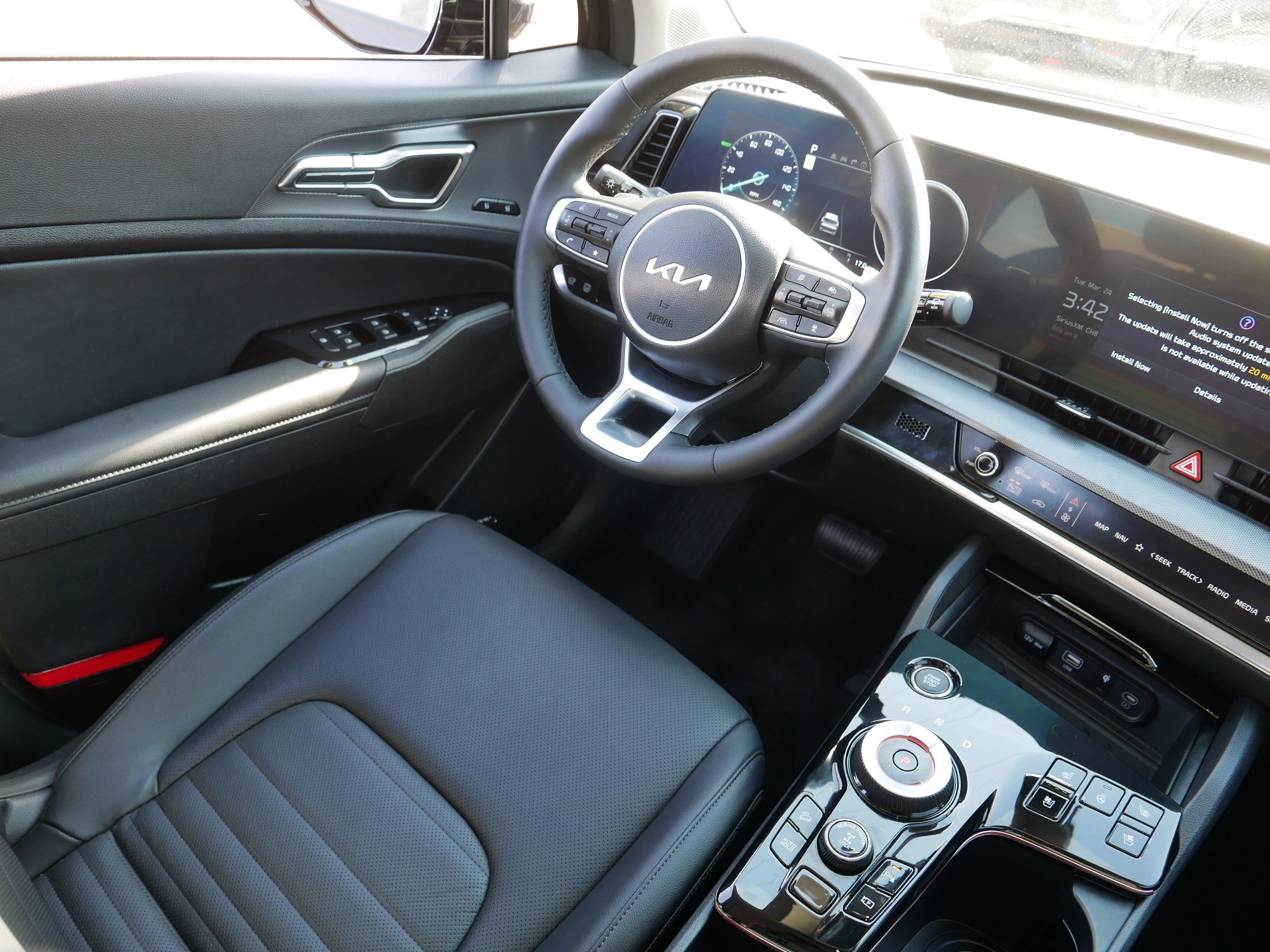 Certified 2025 Kia Sportage SX Prestige AWD/4WD image 9