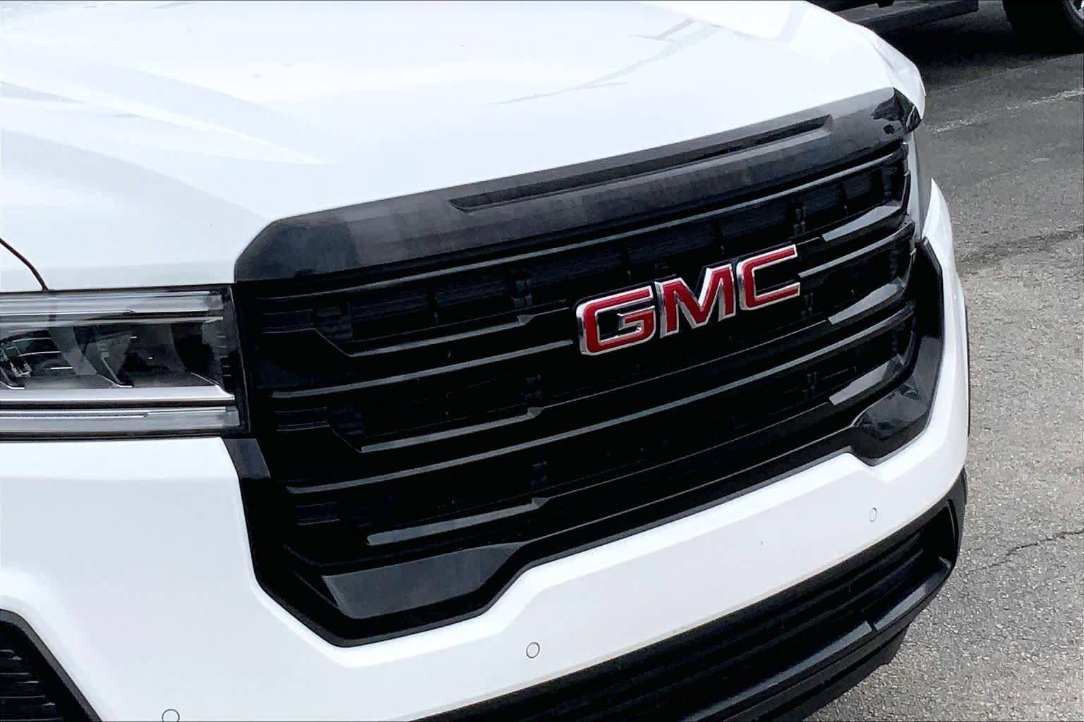 Used 2022 GMC Acadia SLE w/ Elevation Edition FWD image 26