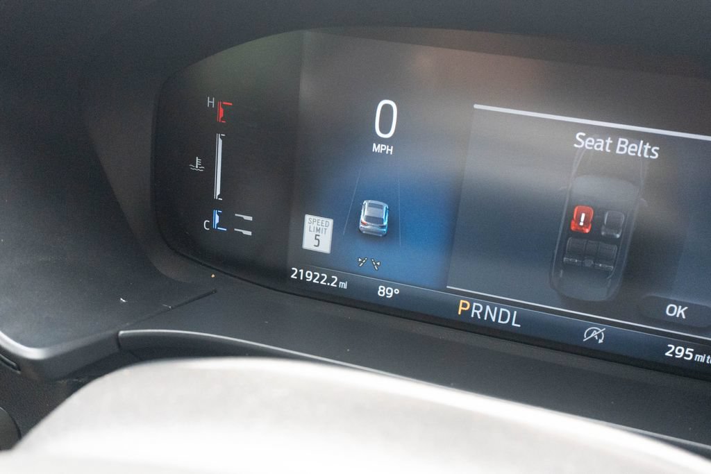 Used 2024 Ford Escape ST-Line w/ Tech Pack #1 FWD image 23