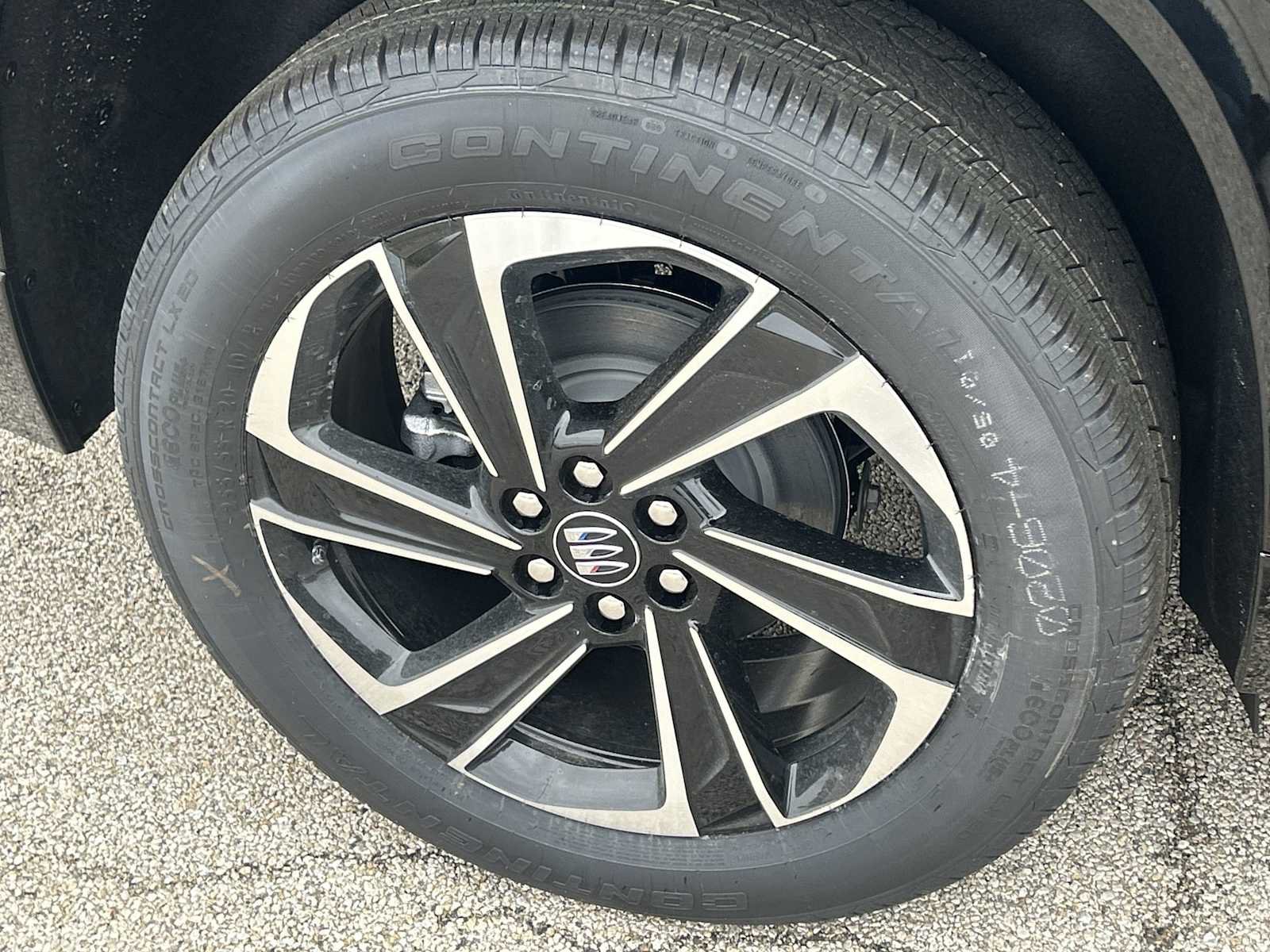 New 2026 Buick Enclave Sport Touring w/ Power Package FWD image 30
