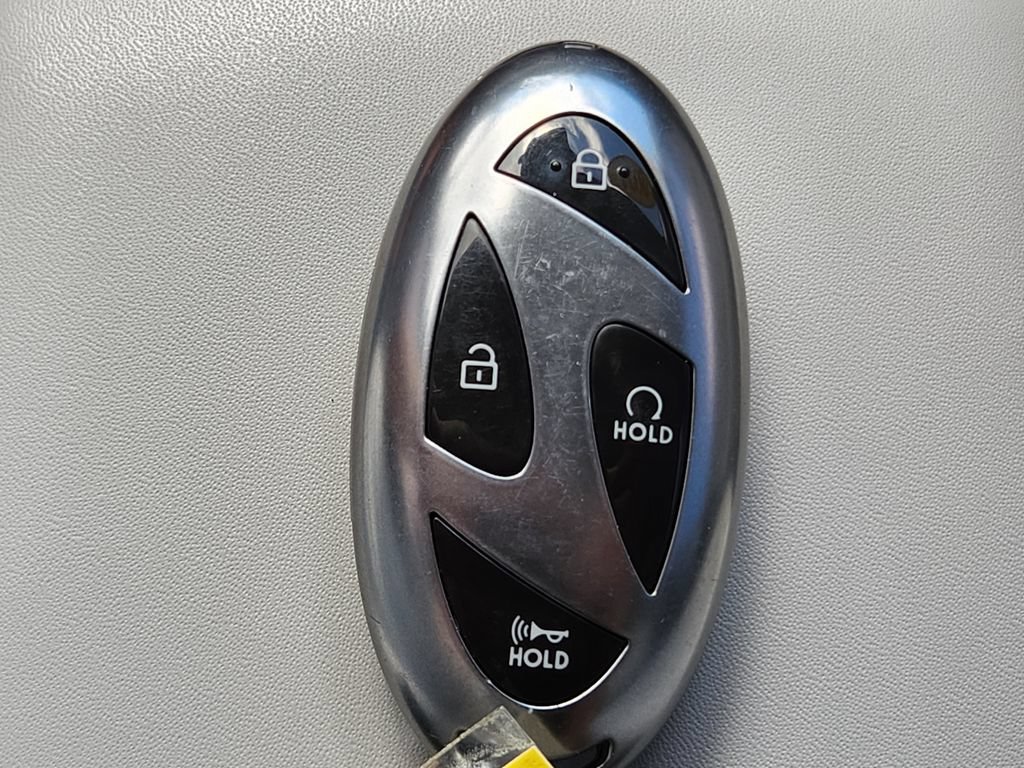 Used 2024 Hyundai Kona SEL AWD/4WD image 29