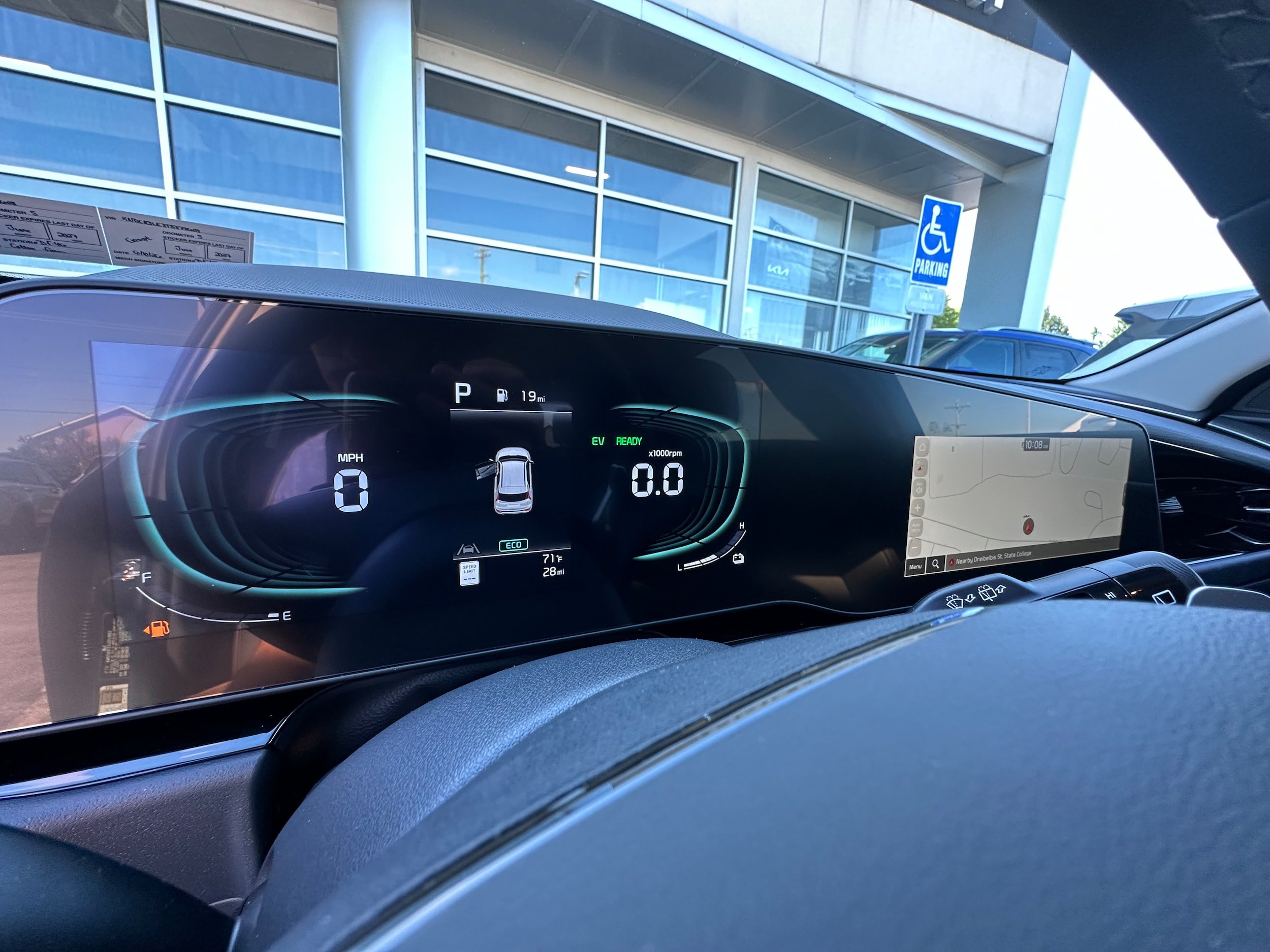 New 2026 Kia Niro EX FWD image 32