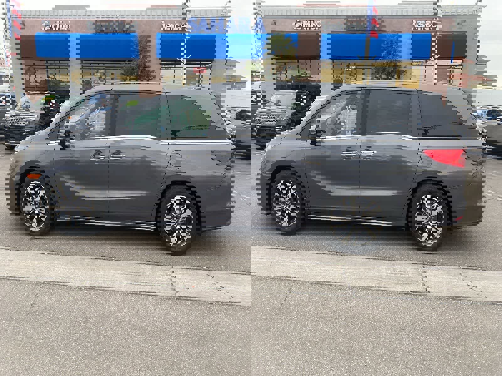 Used 2023 Honda Odyssey Touring image 9