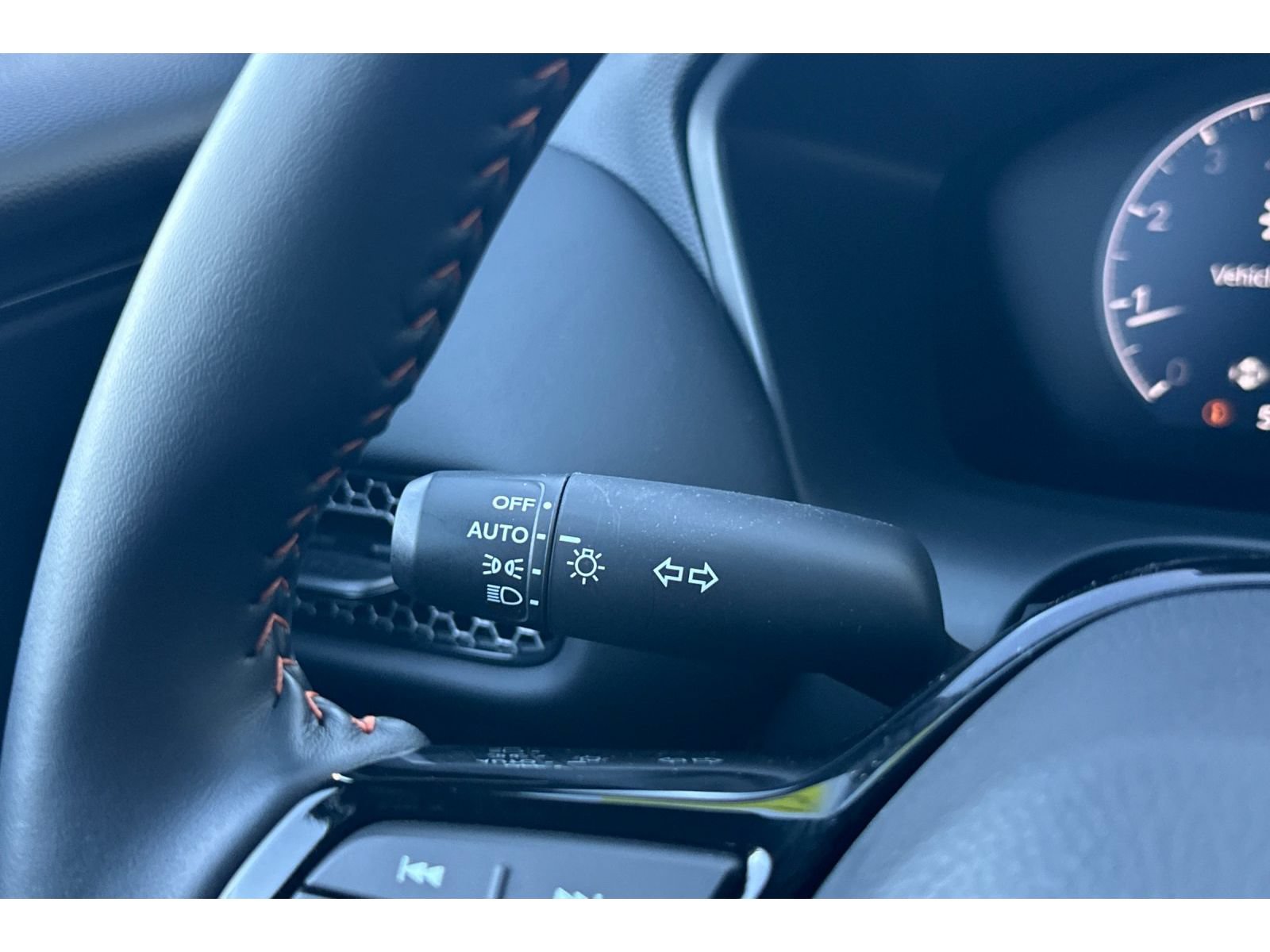 Used 2027 Honda HR-V Sport image 38