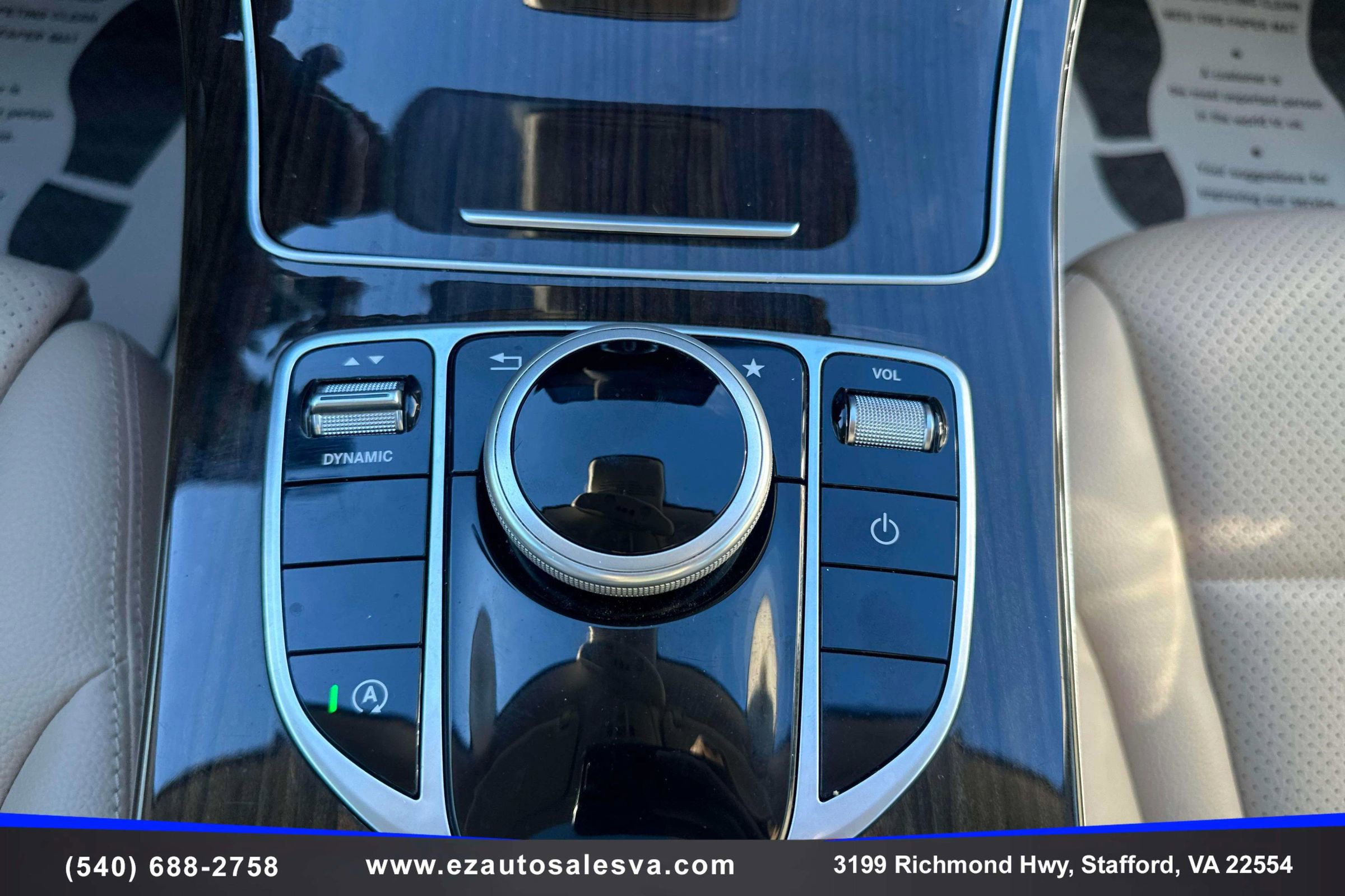 Used 2017 Mercedes-Benz C 300 4MATIC Sedan w/ Premium 2 Package image 28