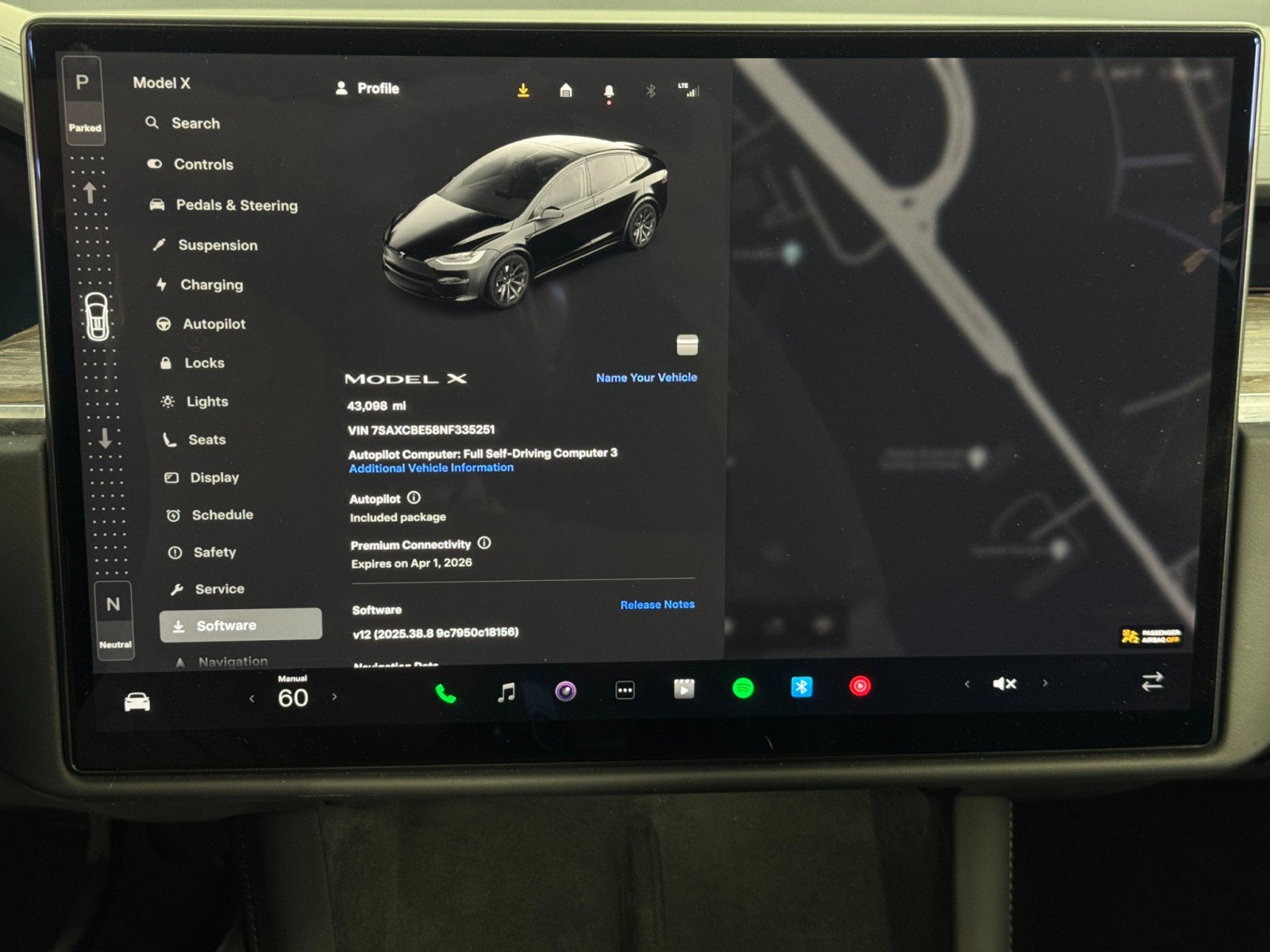 Used 2022 Tesla Model X image 29