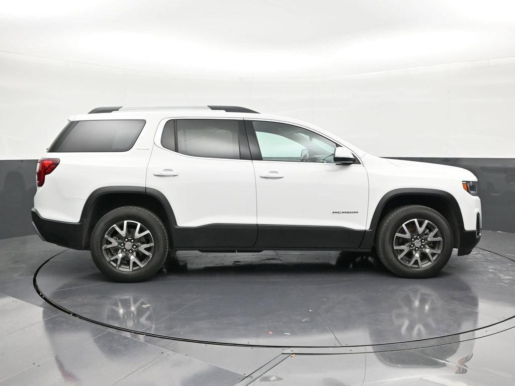 Used 2023 GMC Acadia SLE w/ Driver Convenience Package image 6