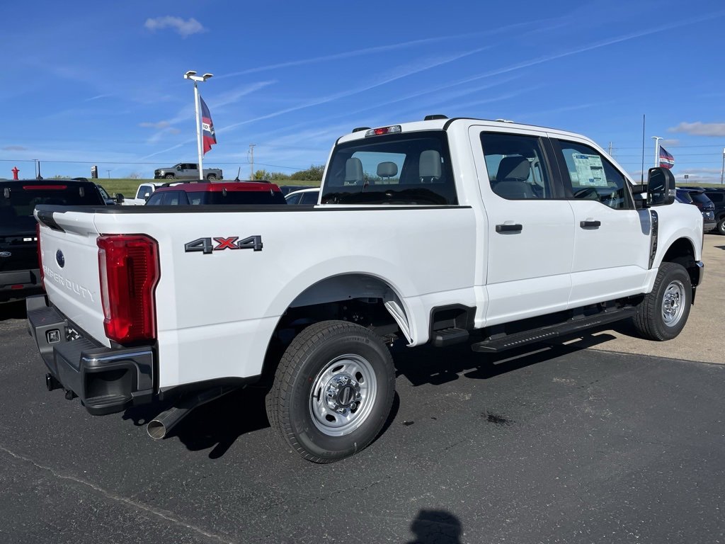 New 2026 Ford F250 XL w/ XL Chrome Package image 3