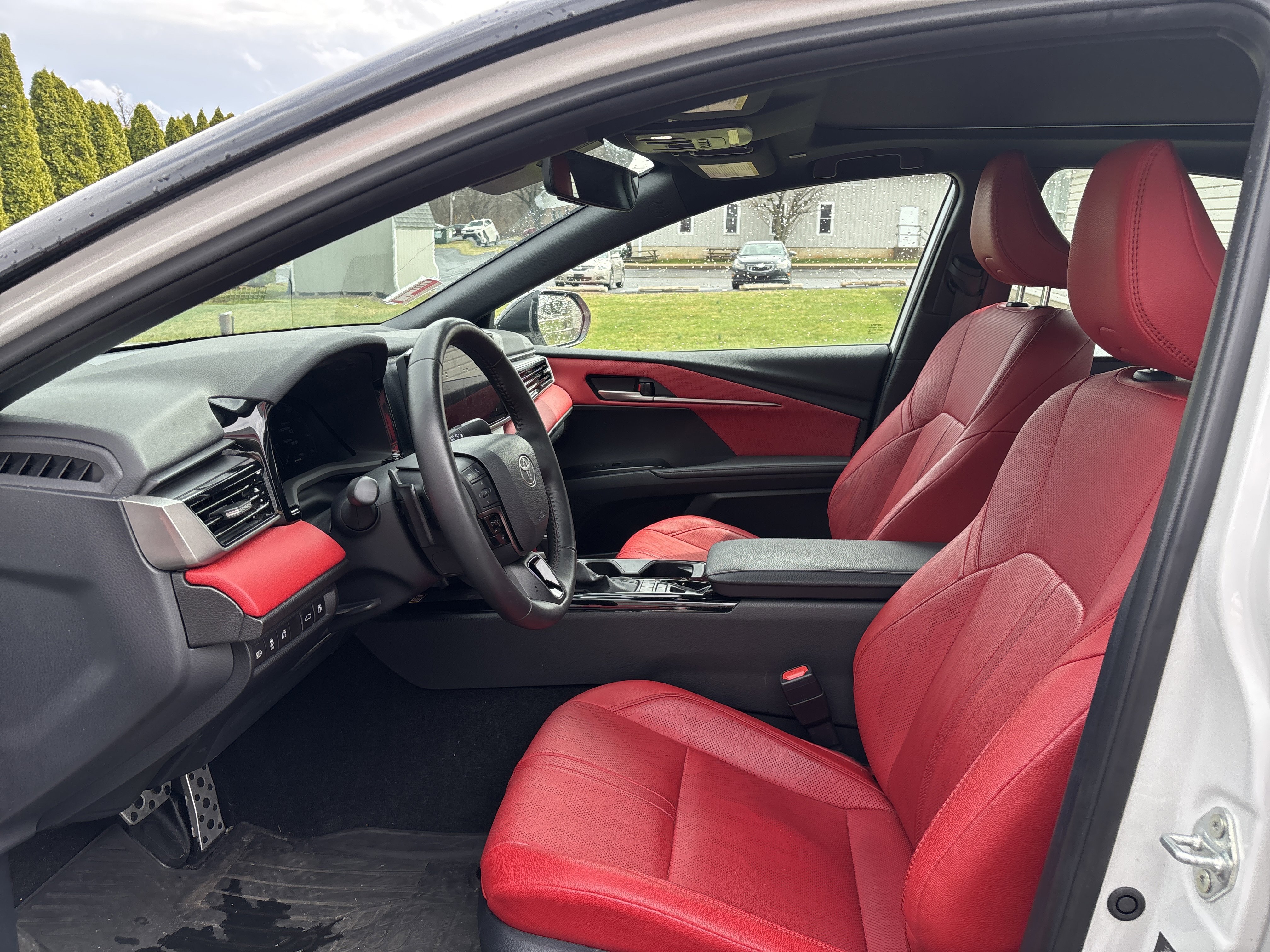 Used 2025 Toyota Camry XSE image 13