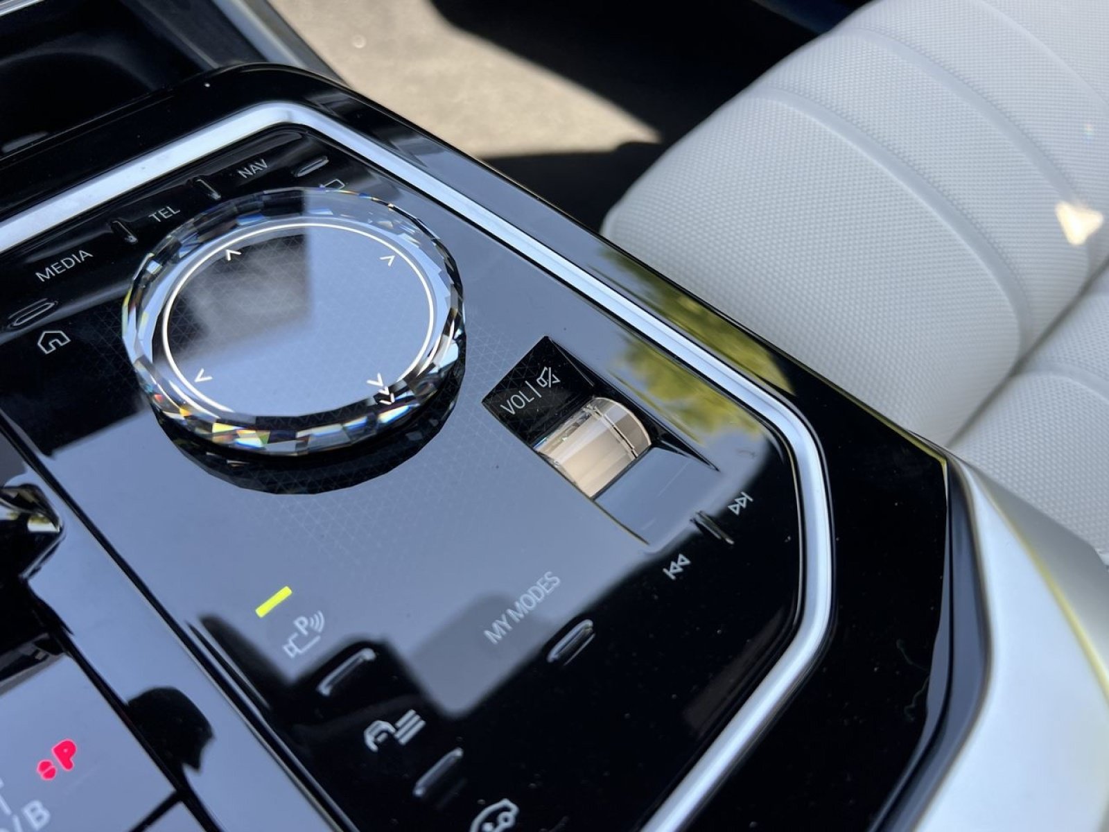 New 2025 BMW i7 eDrive50 w/ Executive Package RWD image 45