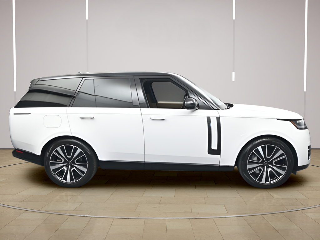Used 2025 Land Rover Range Rover SE AWD/4WD image 23