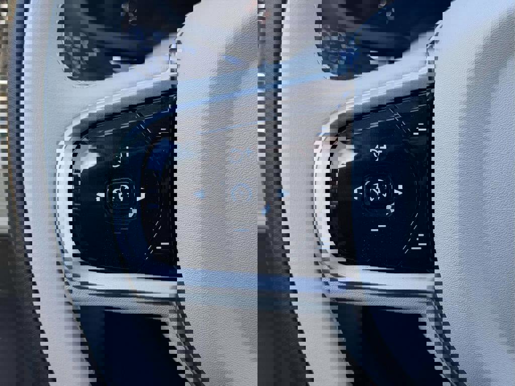 New 2026 Volvo V60 B5 Cross Country Plus w/ Protection Package Premier image 8