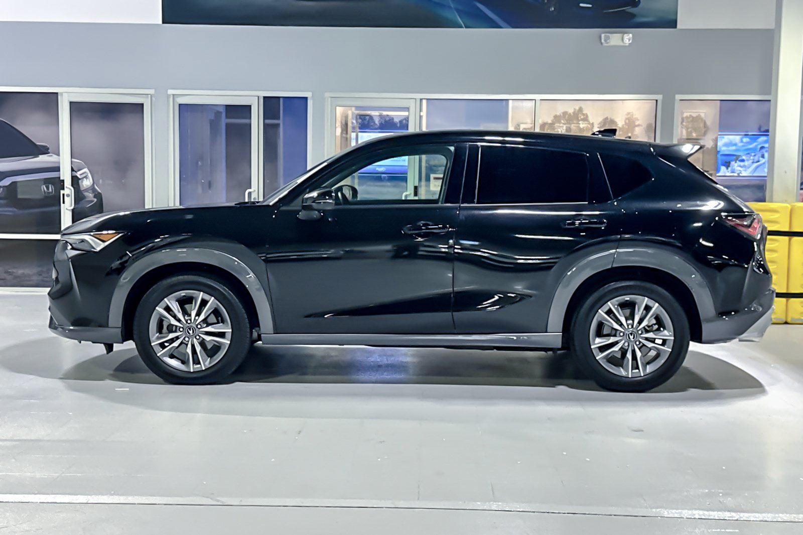 Used 2025 Acura ADX FWD image 2