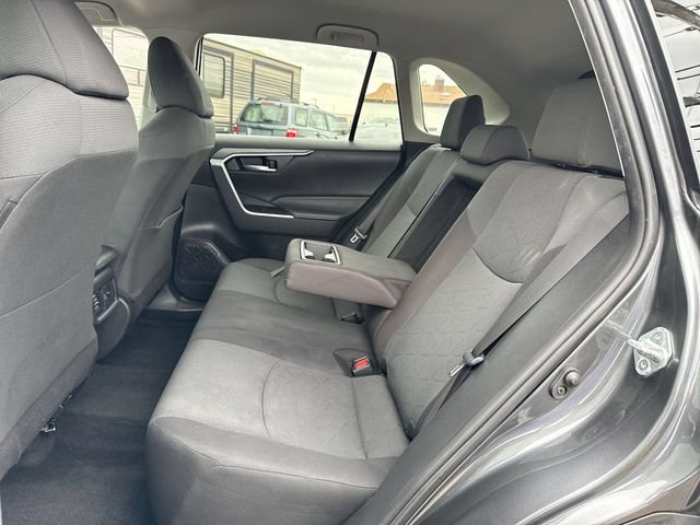 Used 2024 Toyota RAV4 XLE AWD/4WD image 23