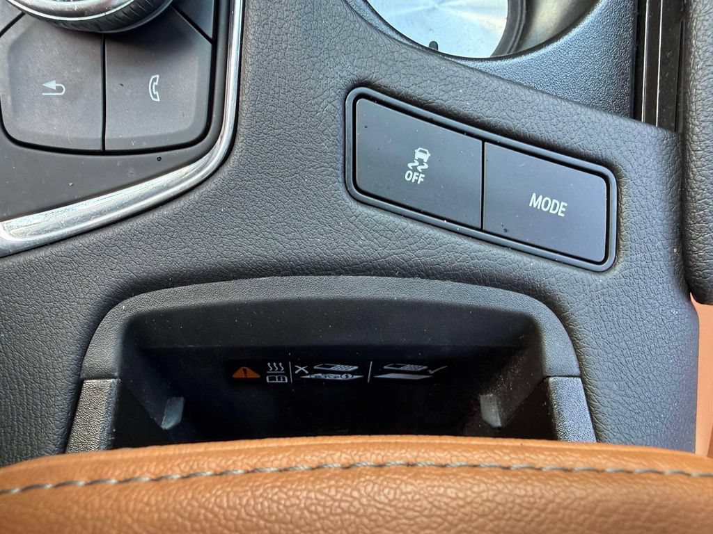Used 2024 Cadillac XT5 Premium Luxury w/ LPO, Floor Liner Package AWD/4WD image 24