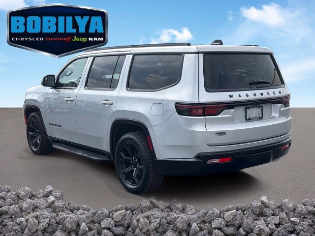 Used 2024 Jeep Wagoneer Series II AWD/4WD image 4