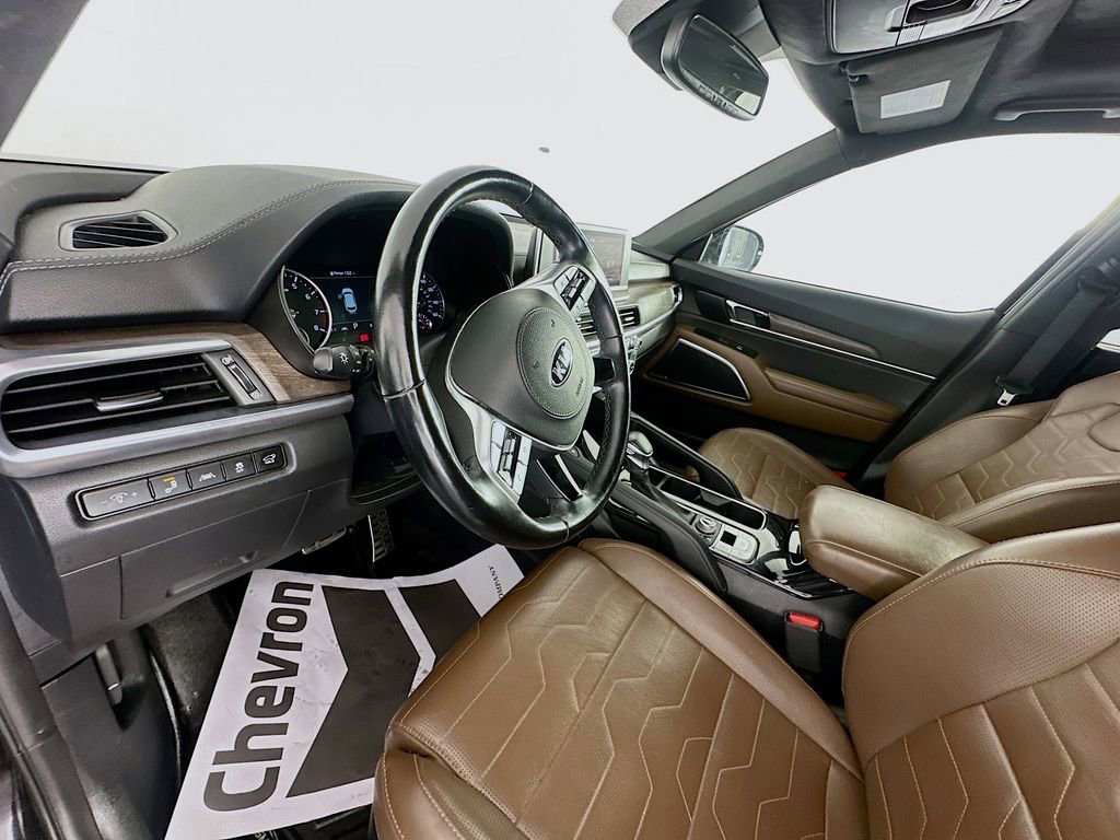 Used 2021 Kia Telluride SX w/ SX Prestige Package image 9