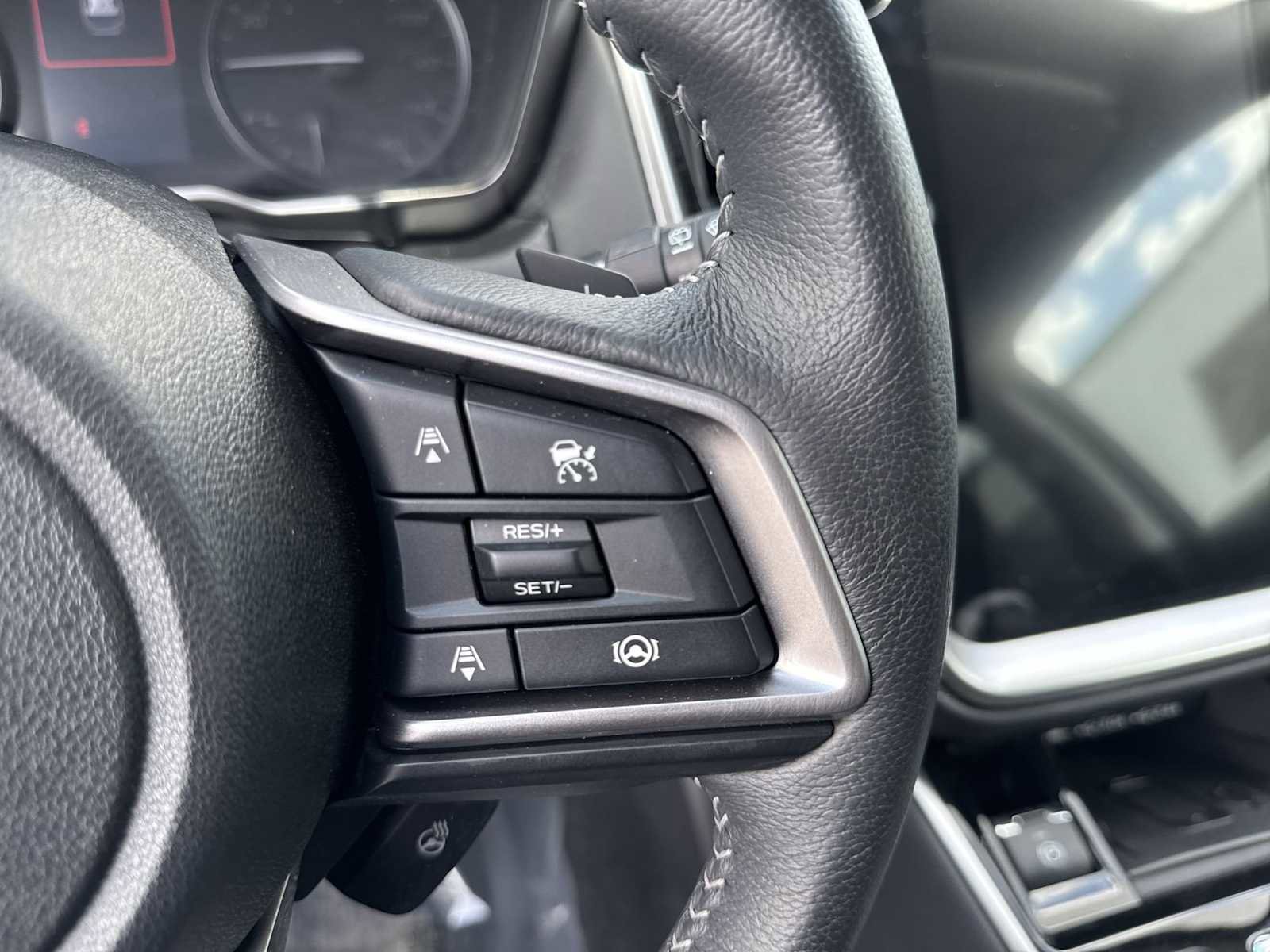 Used 2023 Subaru Outback Limited image 24