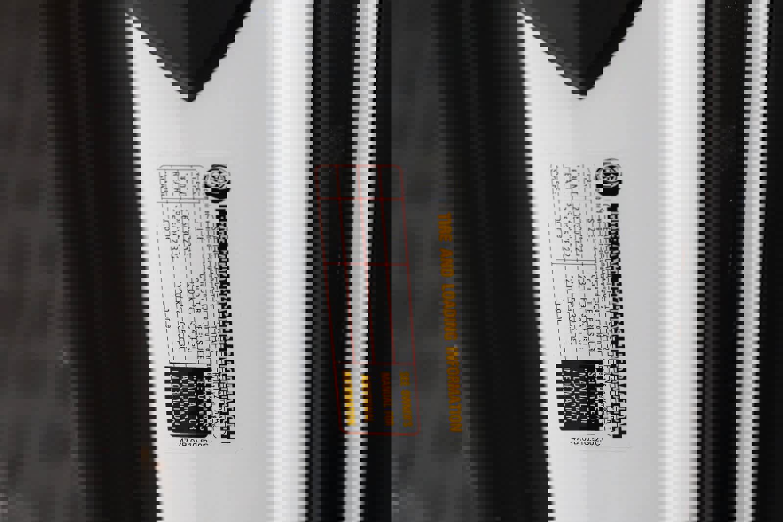 Used 2024 Lamborghini Revuelto image 24