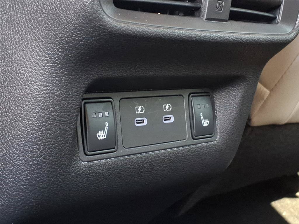 Certified 2025 Nissan Murano Platinum w/ Cargo Package AWD/4WD image 18