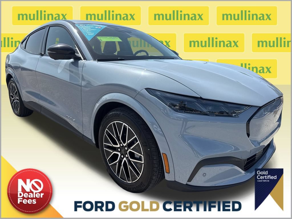Used 2025 Ford Mustang Mach-E Premium RWD image 1