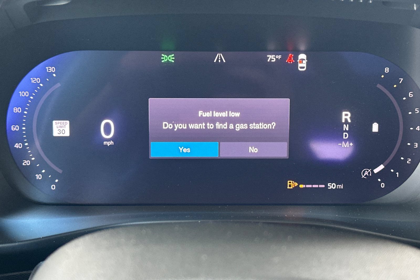 Certified 2023 Volvo XC40 B4 Plus FWD image 28