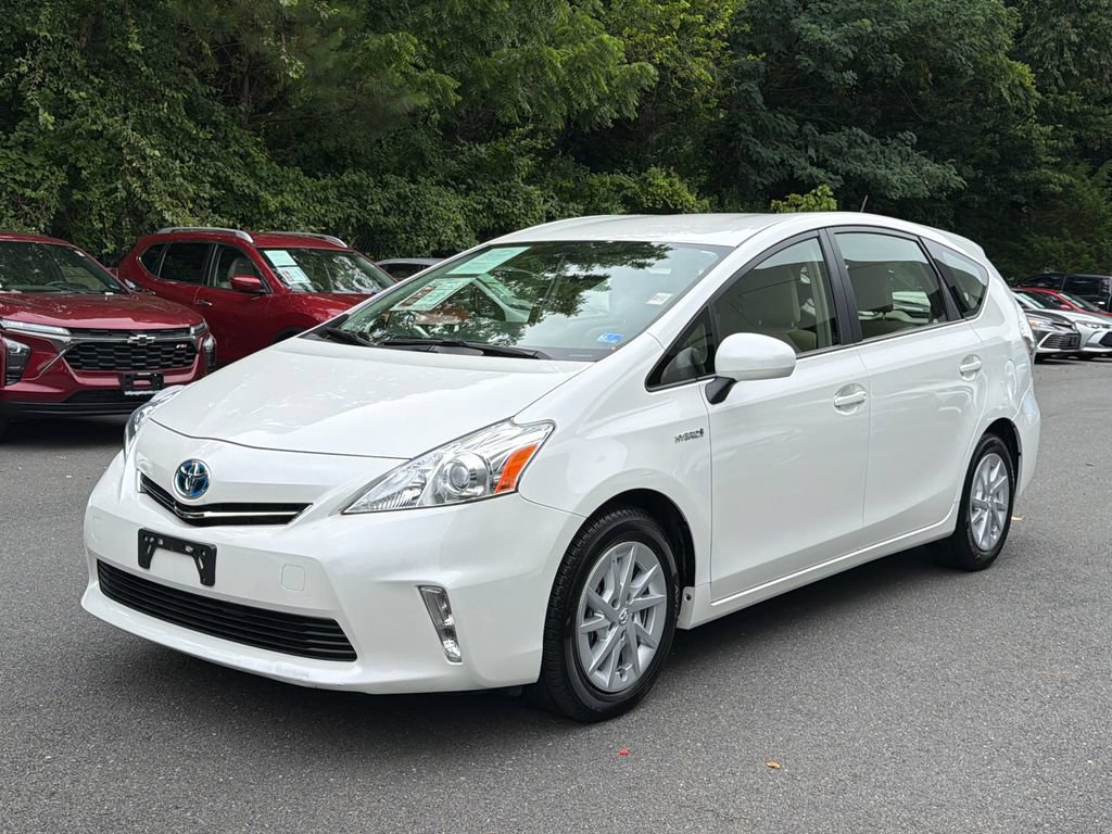 Used 2013 Toyota Prius V Three FWD image 2