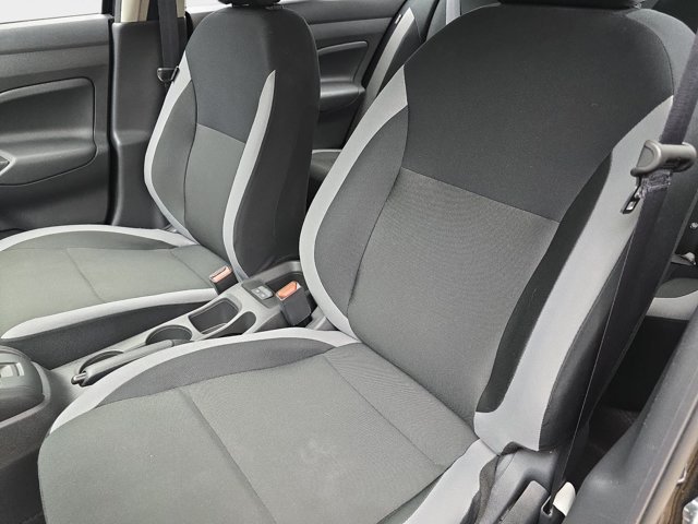 Used 2025 Nissan Versa S w/ Trunk Package FWD image 15