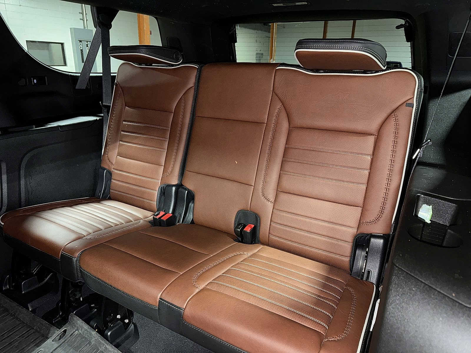 Used 2023 GMC Yukon XL Denali Ultimate w/ LPO, Floor Liner Package image 16