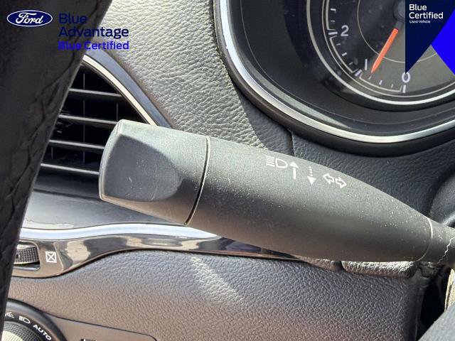Used 2020 Jeep Cherokee Latitude Plus FWD image 31