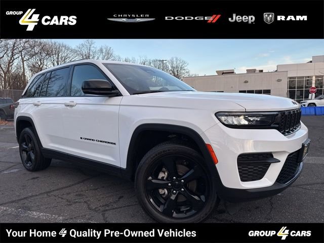 Certified 2022 Jeep Grand Cherokee Altitude