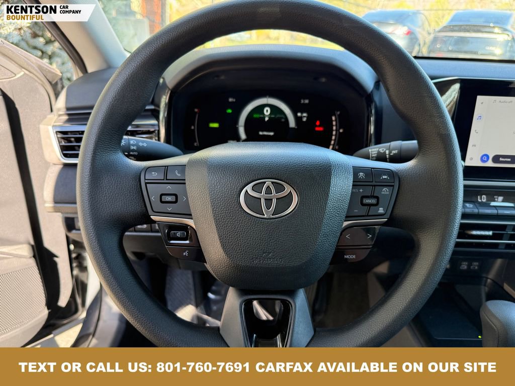 Used 2026 Toyota Camry LE image 17
