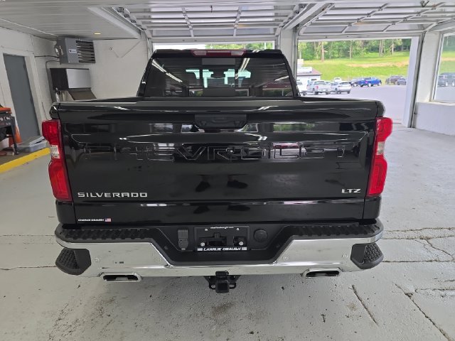Certified 2024 Chevrolet Silverado 1500 LTZ AWD/4WD image 4