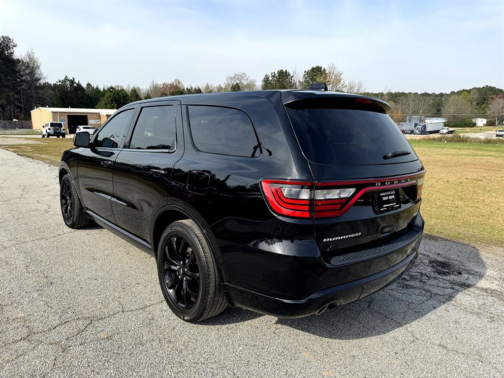 Used 2019 Dodge Durango R/T w/ Blacktop Package AWD/4WD image 10